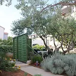 Gemuetliche Mit Terrasse By Interhome *