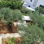 Gemuetliche Mit Terrasse By Interhome *