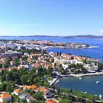 Gemuetliche Mit Terrasse By Interhome 아파트