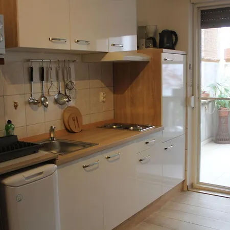 Gemuetliche Mit Terrasse By Interhome Zadar